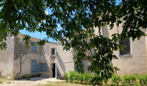 Vouille-les-Marais Maison | Bumblebee Cottage