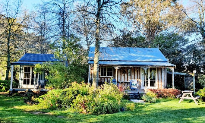Greytown Maison | Bumblebee Cottage