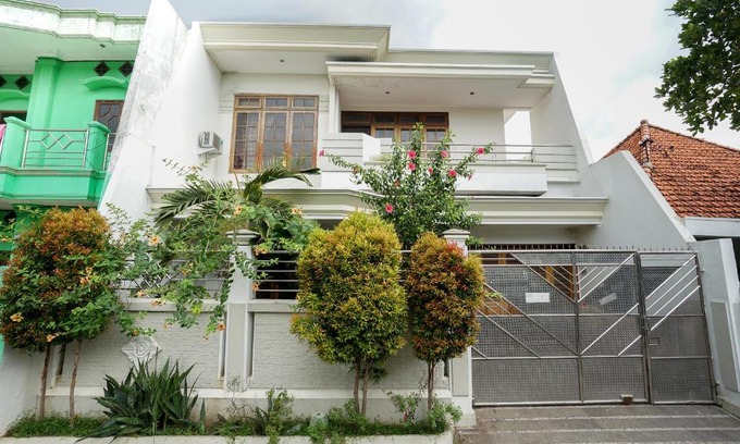 Surabaya Hôtel | Bumi Banyu Bening Syariah by ecommerceloka