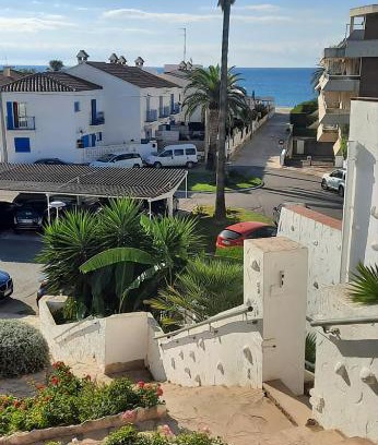 Miami Platja Maison | Bungalow a 5 min de la playa caminando en zona tranquila para disfrutar del mar en Miami Playa