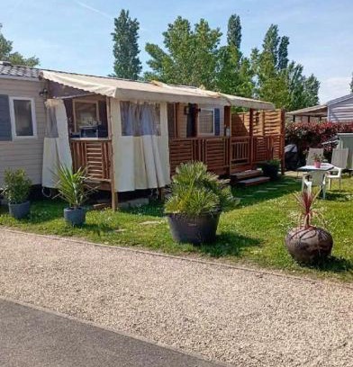 Condrieu Maison | Bungalow confortable à Condrieu avec piscine partagée