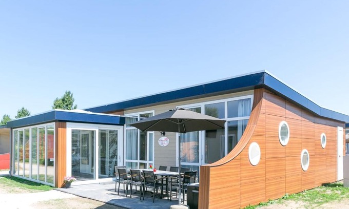 's-Gravenzande Maison | Bungalow in Netherlands with Accessible Design