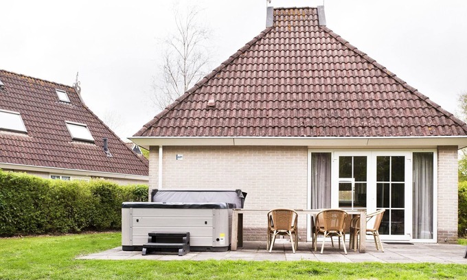Eernewoude Maison | Maison de vacances avec bain à remous et sauna