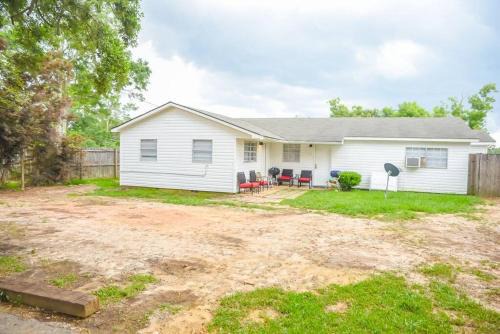 Grand Bay Maison | Bungalow near Main Street - #1
