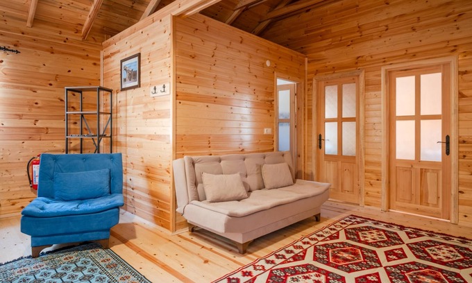 Iznik Maison | Bungalow w Fireplace in Nature Near Iznik Lake