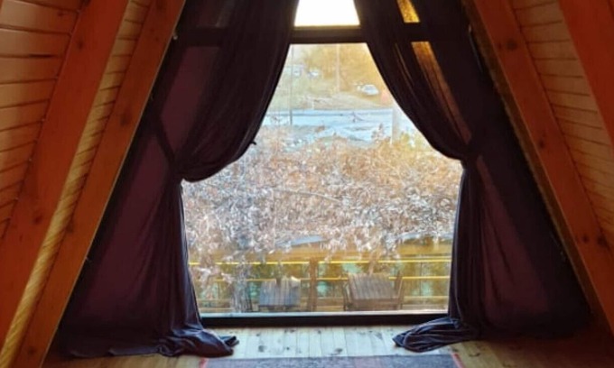Cinarcik Appartement | Bungalow with Shared Garden near Beach in Cinarcik