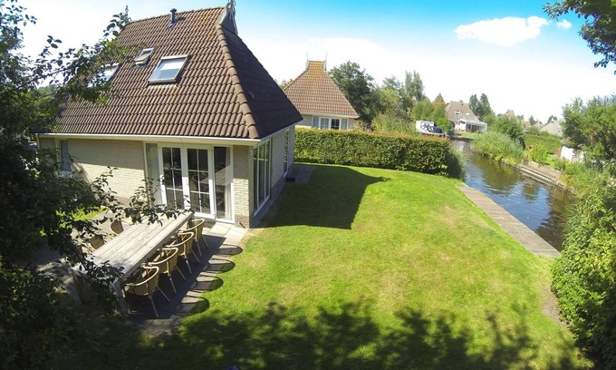 Eernewoude Maison | Bungalowpark It Wiid by Interhome