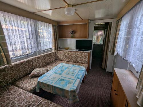 Samtens Appartement | Bungalows mit DDR-Charme - im Herzen von Rügen