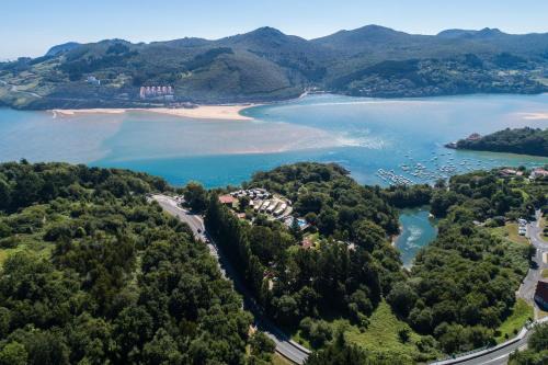 Mundaka Station Balnéaire | Bungalows Portuondo parking gratuito