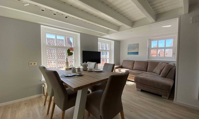 Ditzum Appartement | Bunk 3 - Pets welcome with lots of space - Ferienwohnungen Meerhuus, 45229