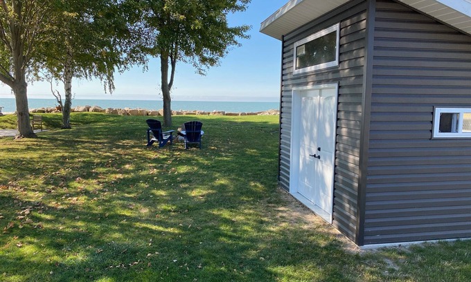 Leamington Cottage | Bunker de la baie le long de la promenade de la Pointe-Pelée