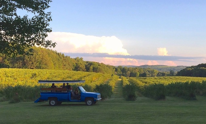 Collins Center Maison | La maison d'hôtes à Burdick Blueberries Farm