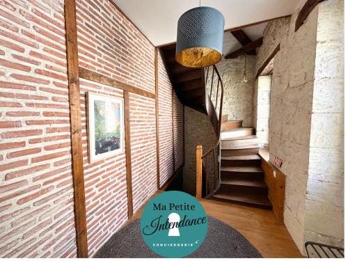Auch Appartement | Bureau51– Centre Historique AUCH