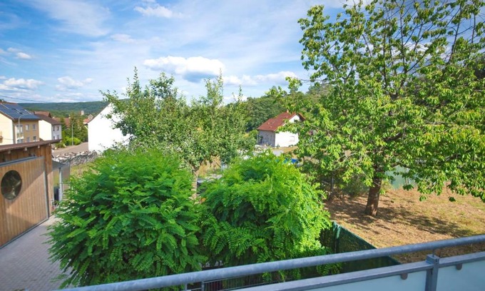 Merzalben Appartement | Burgblick-merzalben