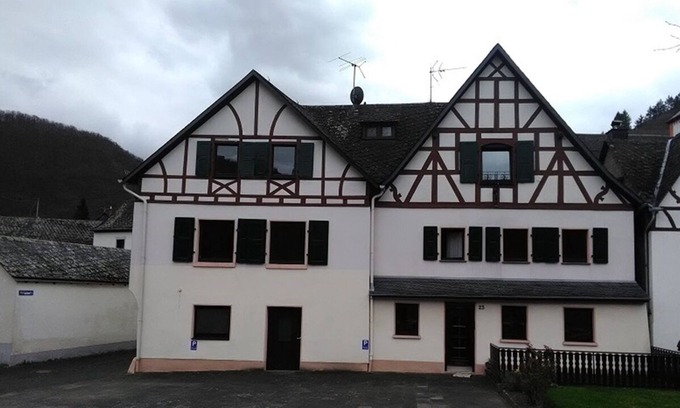 Kurrenberg Maison | Burgen on the Moselle for 10 people