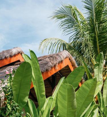 Selong Belanak Hôtel | Burudika Bungalows - Villas, Sauna & Bath House