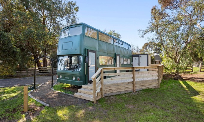 Fyansford Maison | Bus Life, Sleep, Play & Farm Views