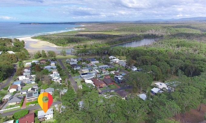 Berrara Maison | Bush 2 Beach in Berrara