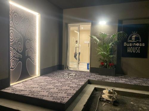 Casavatore Maison | Business House