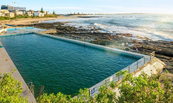 Blue Bay Maison | By The Bay | Walk to Beach