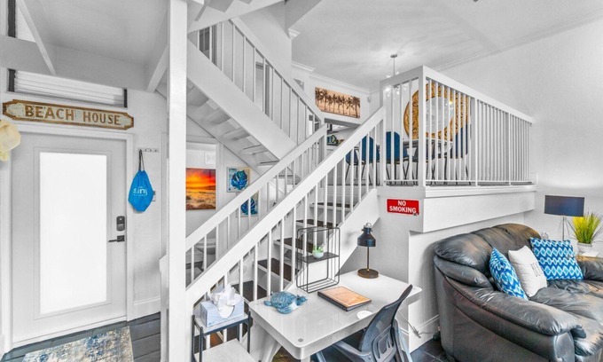 The Cove Maison | BY THE SEA VACATION VILLAS 2 BED/POOL/TWO BLOCKS TO BEACH/PRIVATE DECK