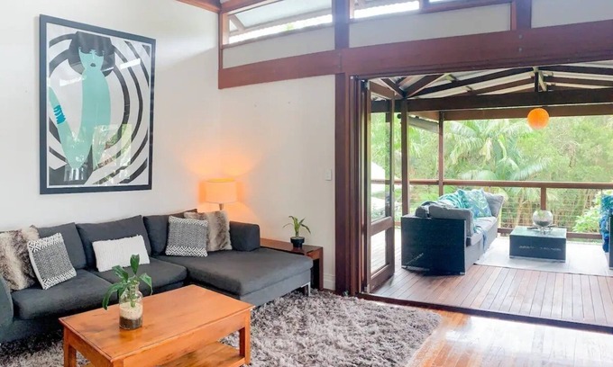 Suffolk Park Appartement | Byron Treehouse Peaceful 2 bdrm Paperbark View
