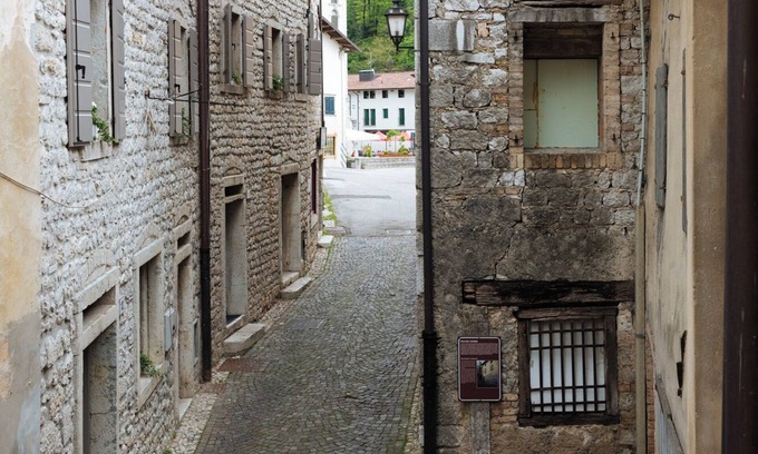 Polcenigo Appartement | Cà BIANCA Residence - REFOSCO Apartment - Historical Center POLCENIGO