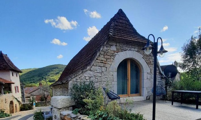 Espagnac-Sainte-Eulalie Maison | Célézen
