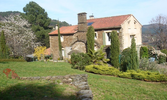 Le Collet-de-Deze Maison | Cévennes maison dans la nature au calme