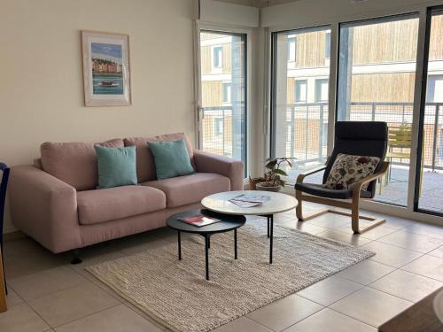Parilly Appartement | Côté Parc - appt entier neuf, parking et métro à Lyon, idéal pro en mobilité , bail mobilité