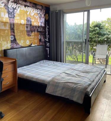 Bundoora Maison | c 交通便利民宿旅店Queen room near business district
