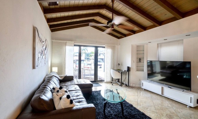 Nurmi Isles Appartement | C lg 1bed on the water