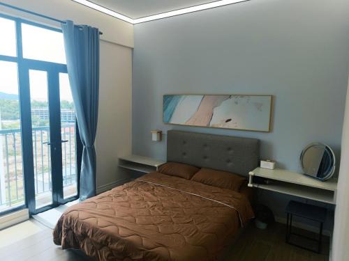 Likas Maison | C&S BaySuites Homestay