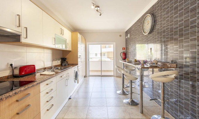 Lagos Appartement | C02 - Luxury 3 bed with Pool by DreamAlgarve