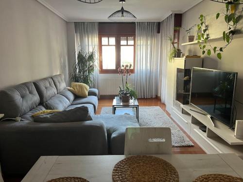Ampuero Appartement | C17A01Moderno apto 3 dormitorios