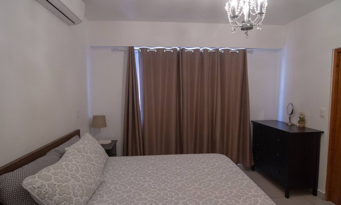 Lope De Vega Appartement | C4 BEST REVIEWS!! SPACIOUS 1BR APT IN NACO