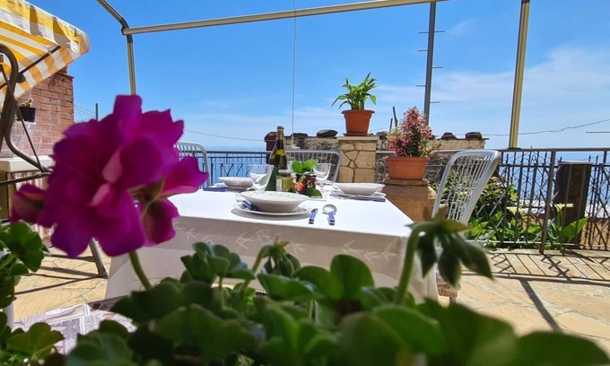 Volastra Appartement | ☆Seaview & Relax☆ Family/Couple @ 5 TERRE-VOLASTRA