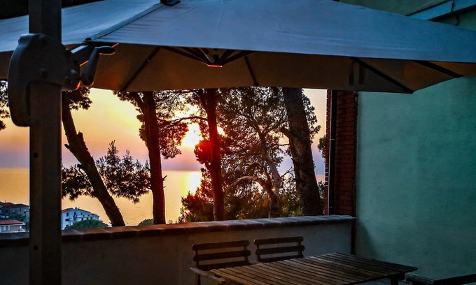 Castellabate Villa | Casamiacasadicharme 3 Villa divisée en 4 appartements mitoyens avec vue sur la mer