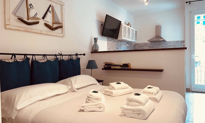 Cinque Terre Appartement | Cà Lea. OFFRES SPÉCIALES (200 MÈTRES DE LA PLAGE DE MONTEROSSO)