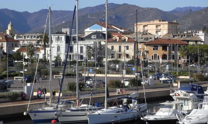 Loano Appartement | Ca' Nanopulin, Fronte Porto