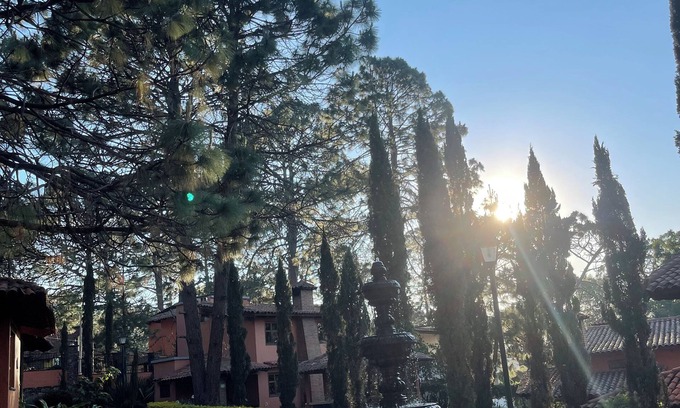 Mazamitla Cabine | Cabaña 100% de Lujo con Hermosos y Amplios Jardines