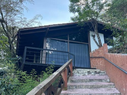 Pahuatlan del Valle Chalet De Ski | Cabaña de Vidrio en el Bosque