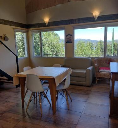 Villa Pehuenia Chalet De Ski | Cabaña La Encontrada