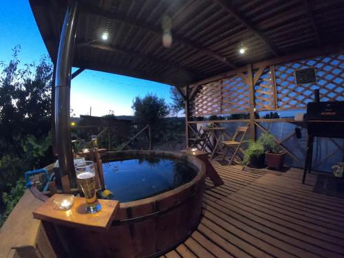 Ranquil Cabine | Cabaña Refugio Magenta