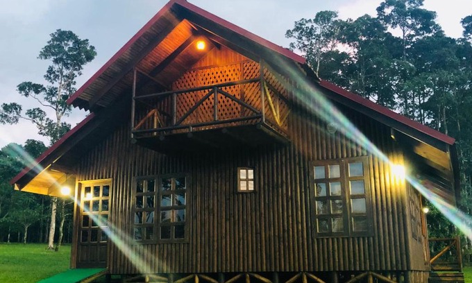 Penjamo Cabine | Cabaña rodeada de naturaleza en San Carlos