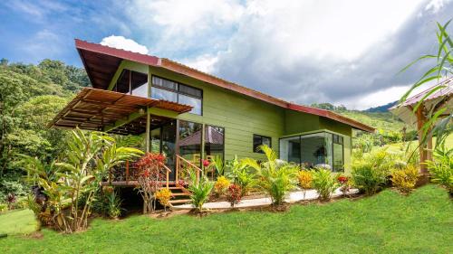 Penas Blancas Maison | Cabañas Caeli, La Perezosa, La Fortuna Rainforest Glass Cabin w Amazing Views