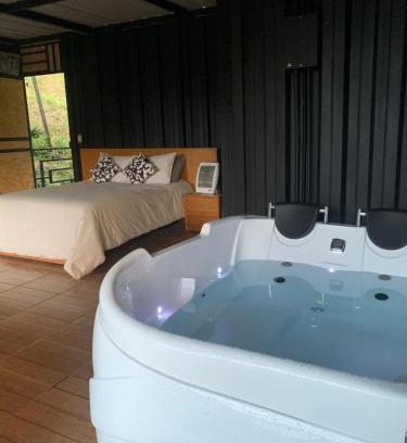 El Penol Cabine | Cabañas Ecologe BLESS