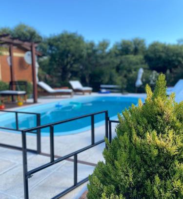 Carpinteria Chalet De Ski | Cabañas Los Tinos