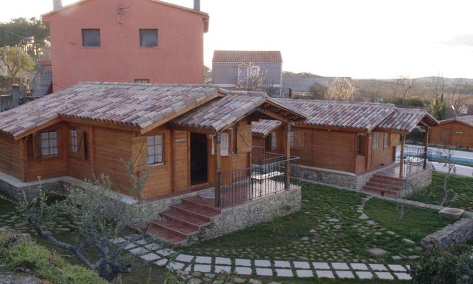 Aldeadavila de la Ribera Maison | Cabañas Miraduero