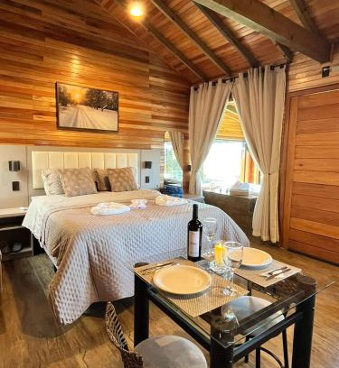 Bom Jardim da Serra Chalet De Ski | Cabana Alpen Ville com Banheira - Rural
